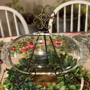 Mikasa Vintage Oval Glass Serving Dish | Floral Handles | Dish Only